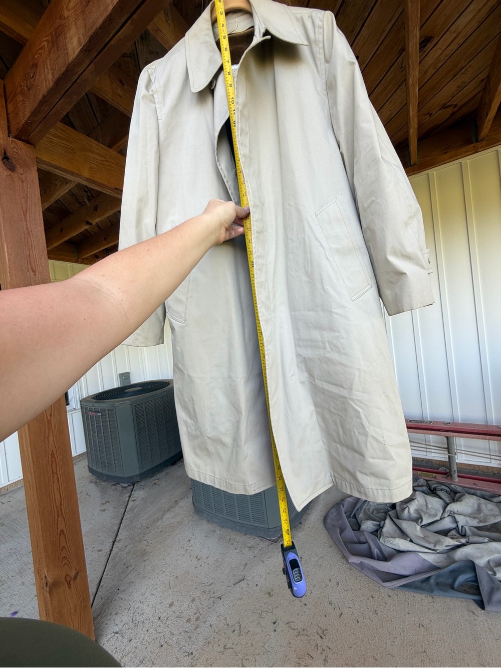 Vintage London Fog Faux Fur Lined Trench Coat Beige 15” Pit to Pit - Picture 5 of 6